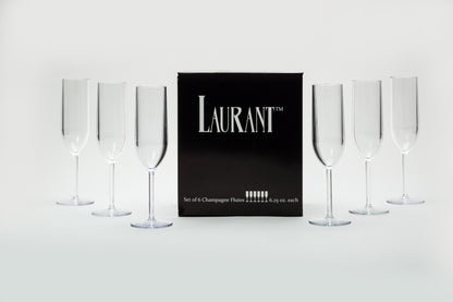 a set of 6 plastic champagne flutes set next to their packaging in a clean and concise manner